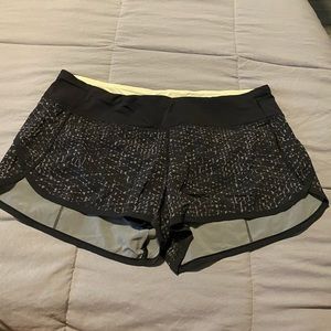 Lululemon Speed Short - Black Design - Size 10